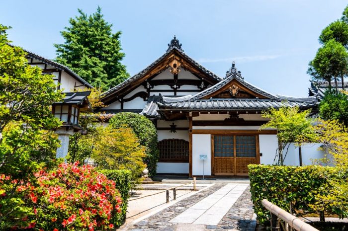 シャイな人でも自信を持ってイチャイチャする方法