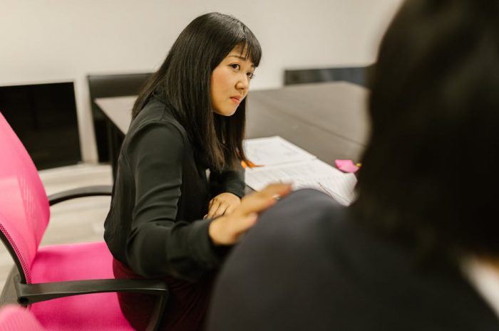 匿名ビデオルームが個人的で安全に感じられる理由