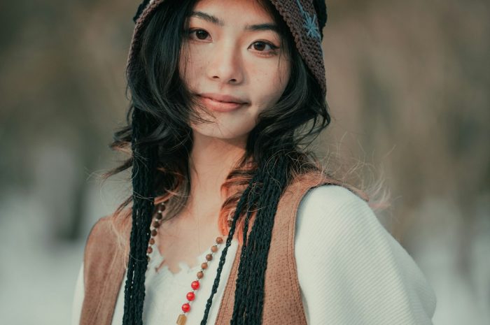 遊び心のあるからかいが即座に魅力を引き起こすメカニズム